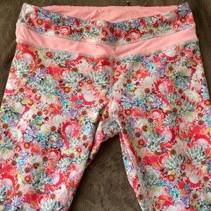 Lululemon crop leggings